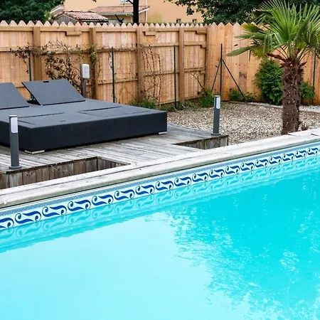 Spacieuse à Avec Piscine Privée Et Jacuzzi Villa *